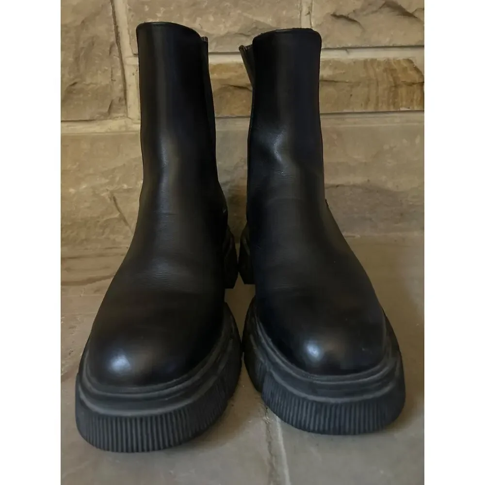 Zara Chunky Chelsea Lug Sole black leather ankle boots NWOB size 38 or US 8